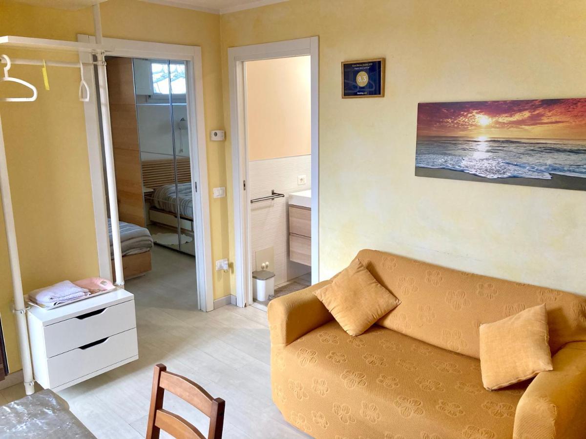 Appartamenti Pesaro Mare Ledimar Ngoại thất bức ảnh