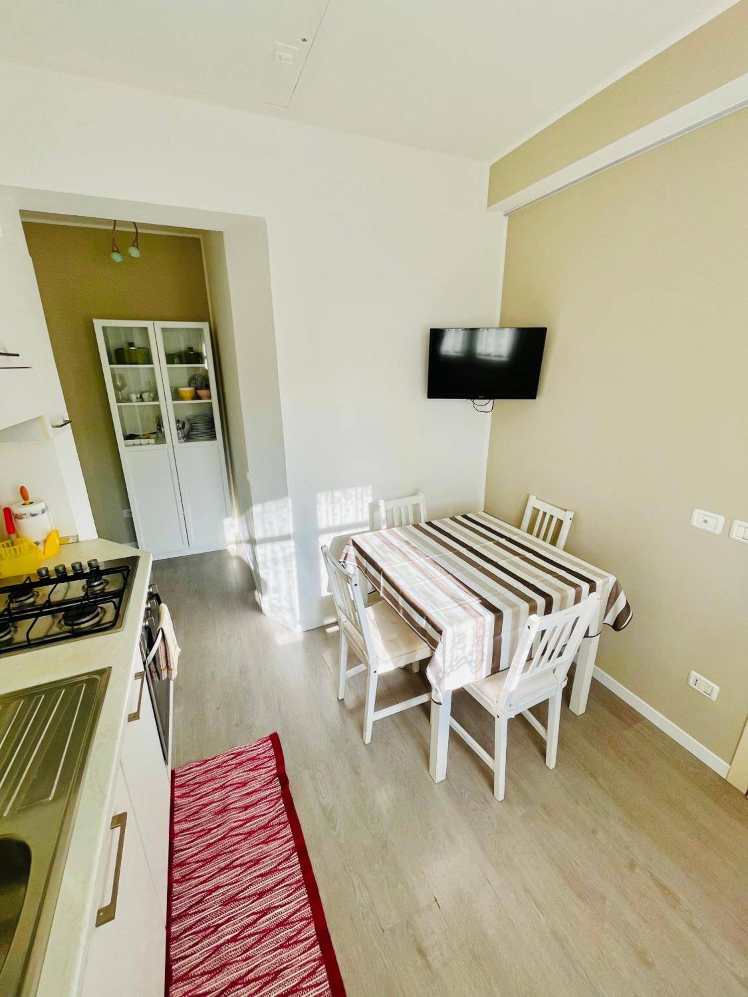 Appartamenti Pesaro Mare Ledimar Ngoại thất bức ảnh